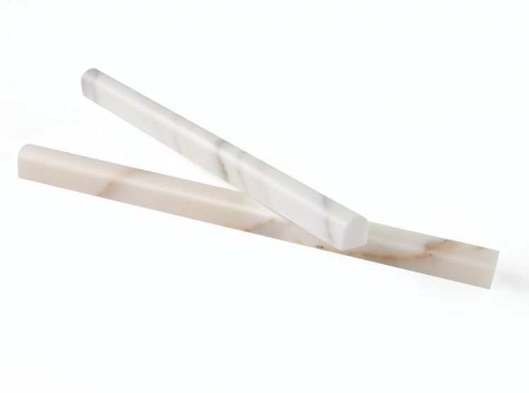 Calacatta Gold Polished Pencil .75 x 12