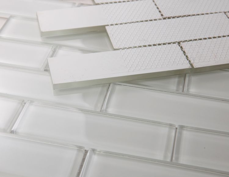 Casale White Shining One Size 11.75 x 11.75